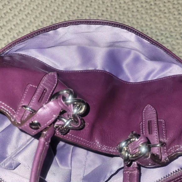 Coach Tribeca Patent Leather Tote Berry - Picture 7 of 13